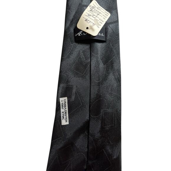Vintage 1997 Designs By A. Rogers Men's Black Seafood Crab Lobster Neck Tie - Picture 3 of 3